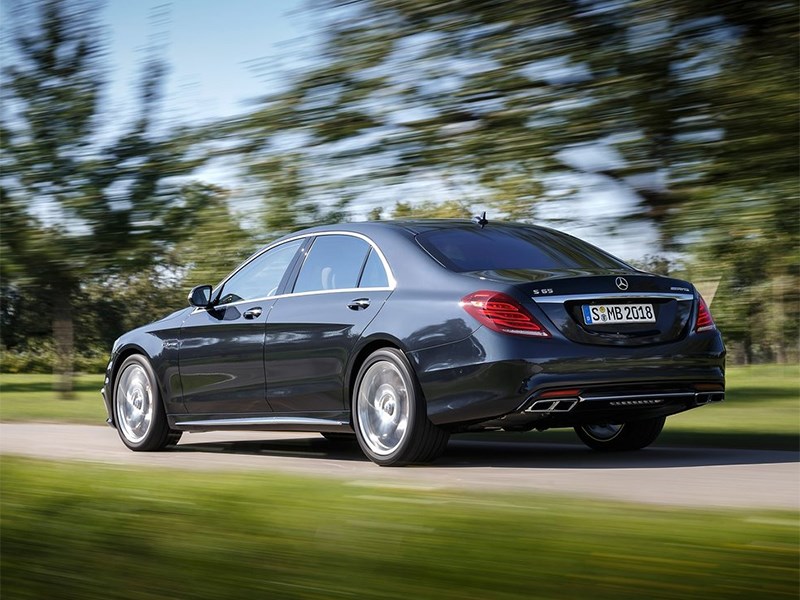 Mercedes-Benz S65 AMG 2014 вид сзади