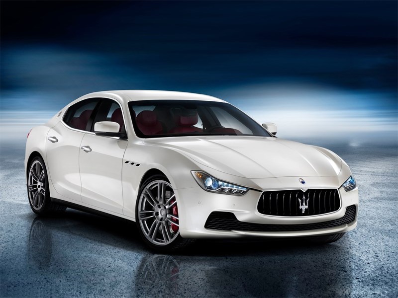 Maserati Ghibli 2014 вид спереди