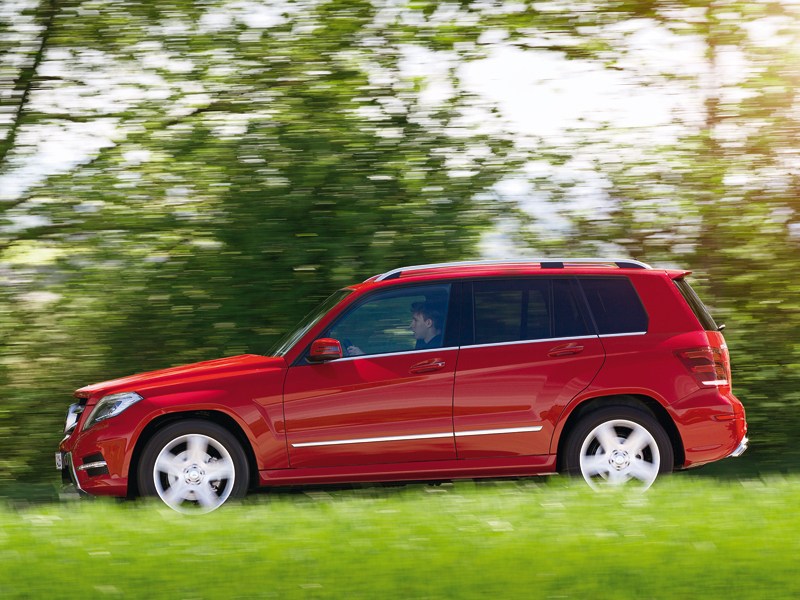 Mercedes-Benz GLK 2013 вид сбоку