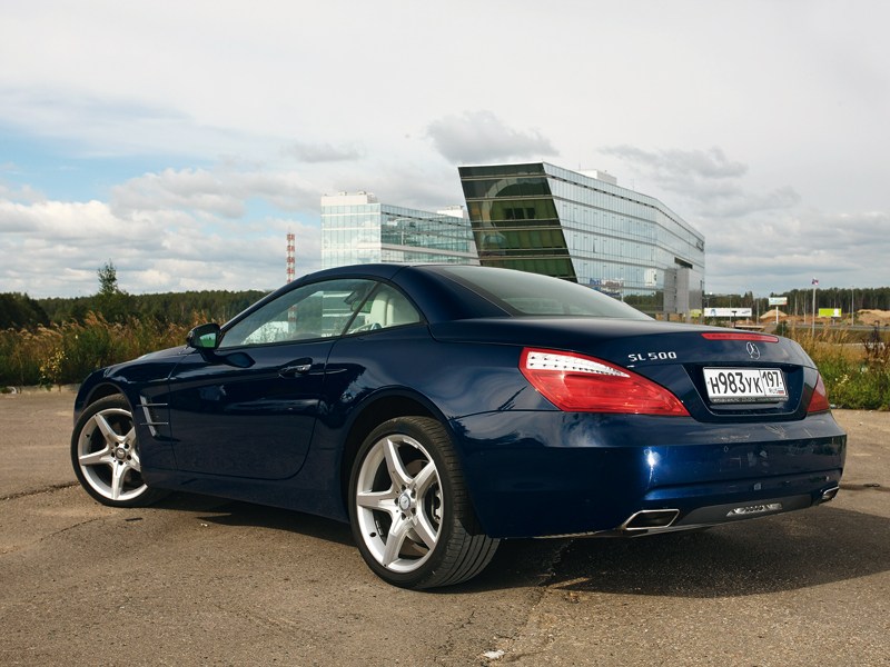 Mercedes-Benz SL 500 2012 вид сзади