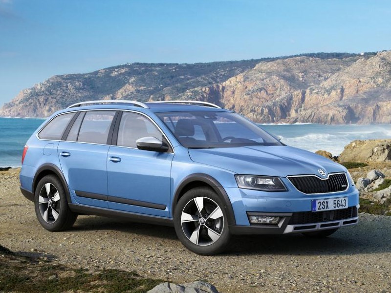 Skoda Octavia Scout 2014 вид спереди