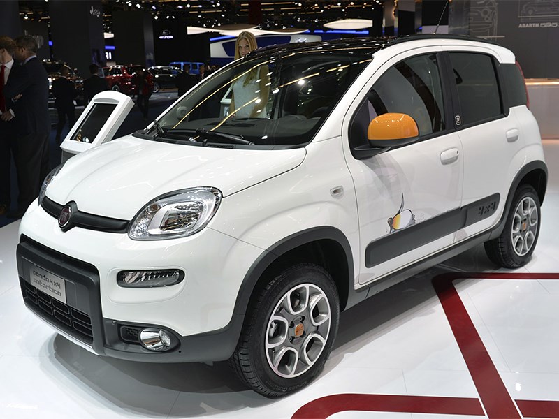 Fiat Panda 4x4 Antartica 2013 вид спереди