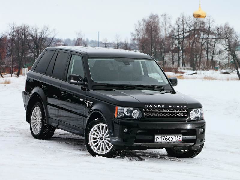 Range Rover Sport 2010 вид спереди