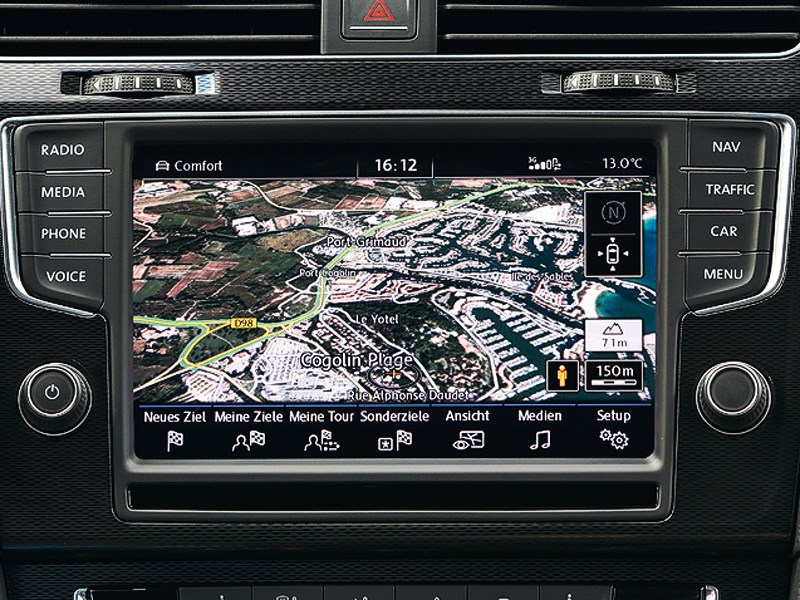Volkswagen Golf GTI Performance 2013 монитор компьютера