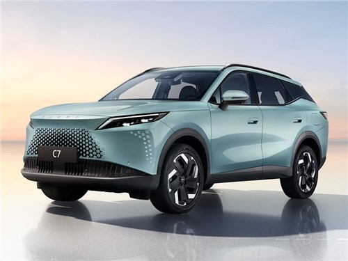 На российском рынке появится новый кроссовер Omoda C7 