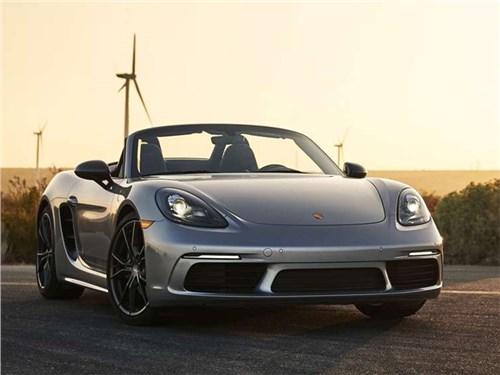 Porsche перенесет батарею электрокаров 718 Boxster и Cayman на место двигателя