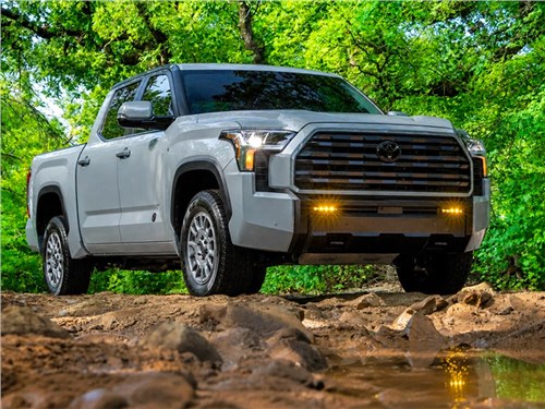 Toyota Tundra получила заводскую экспедиционную версию Trailhunter
