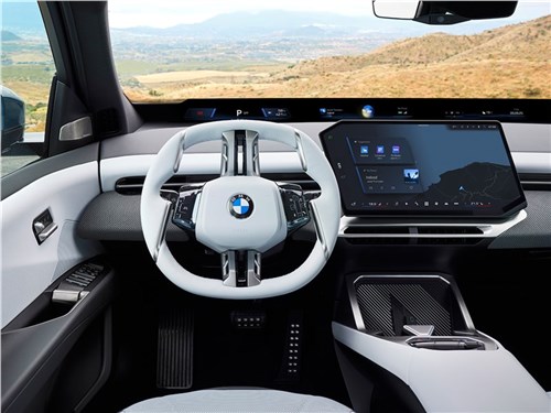 BMW решила окончательно отказаться от кнопок в салоне вопреки требованиям покупателей