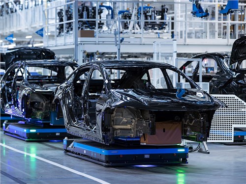 Mercedes-Benz введет переработки, но платить за них не будет 