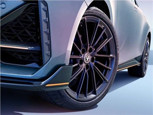 Changan Uni-V получит полный привод и автомат в России 